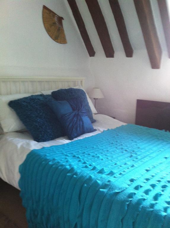 Thatched Farm Bed And Breakfast Woodbridge Oda fotoğraf